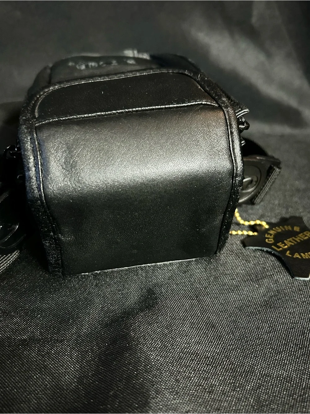 Esq black leather